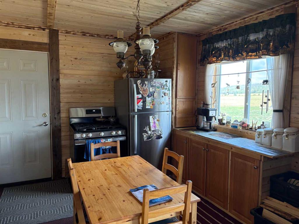 Photo 6 of 23, 79254 RGE RD 110