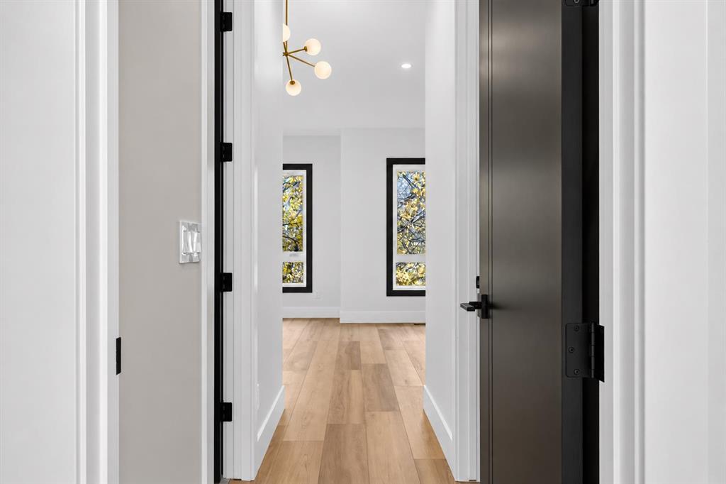 Photo 35 of 50, 615 55 Avenue SW