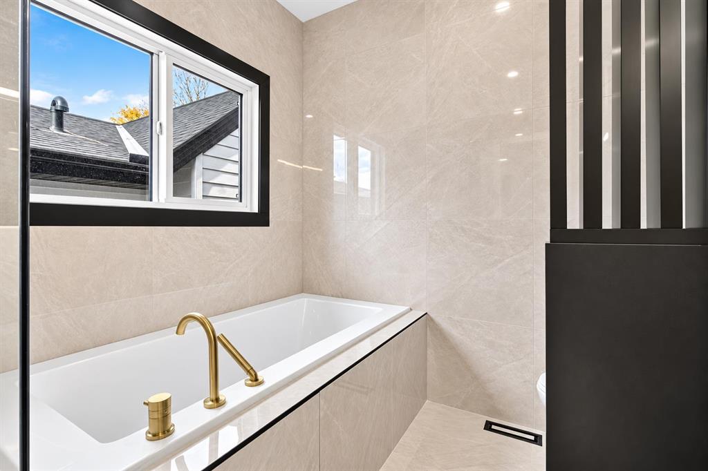 Photo 39 of 50, 615 55 Avenue SW