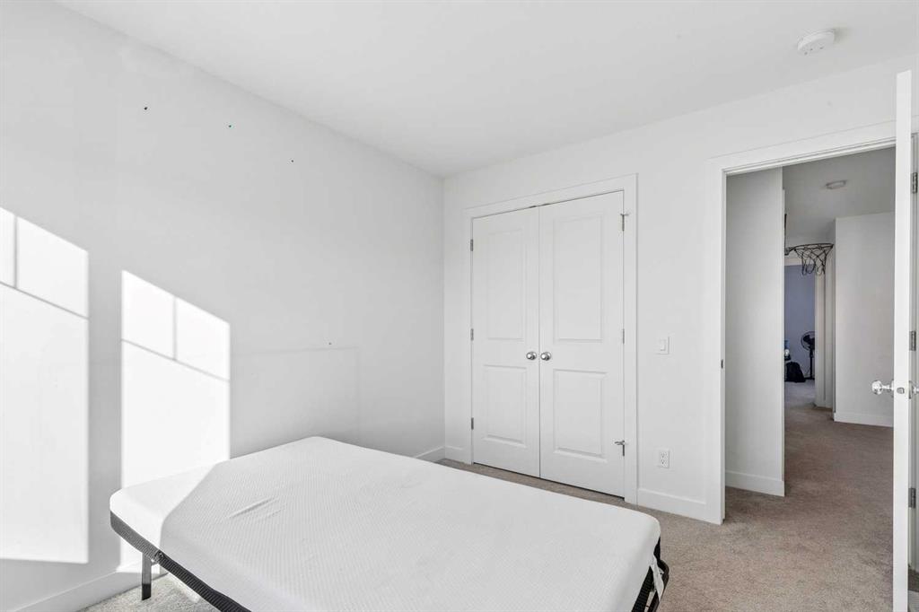 Photo 31 of 36, 19316 29 Avenue NW