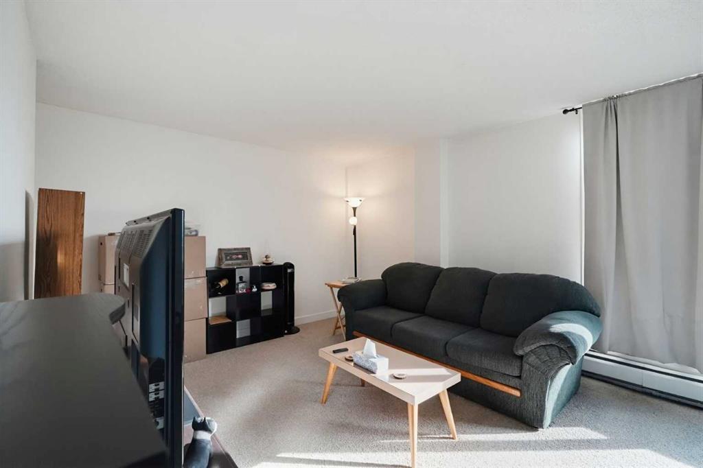 Photo 9 of 24, 302 - 3522 44 Street SW