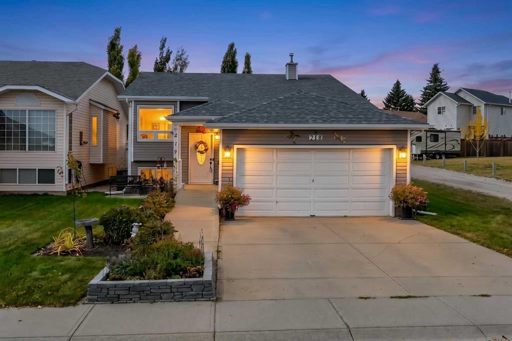 Photo 1 of 45, 218 Coventry Close NE
