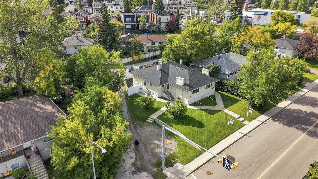 Photo of 2404 & 2406 Richmond Road SW