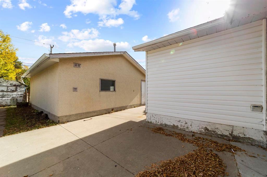 Photo 25 of 26, 4411 66 Street