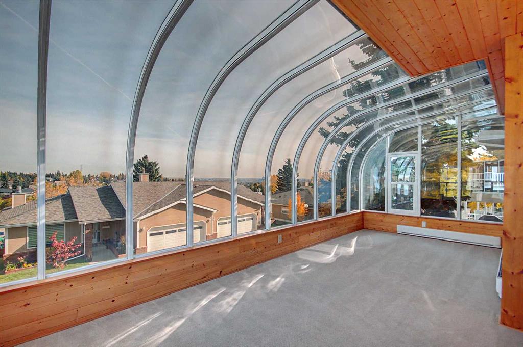 Photo 9 of 41, 164 Strathaven Circle SW