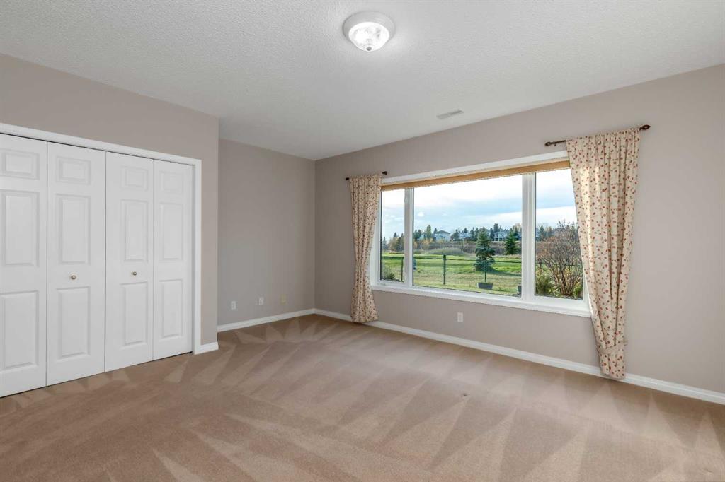 Photo 33 of 50, 118 Gleneagles View
