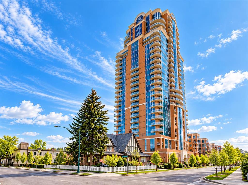 Photo 1 of 13, 500 - 817 15 Avenue SW