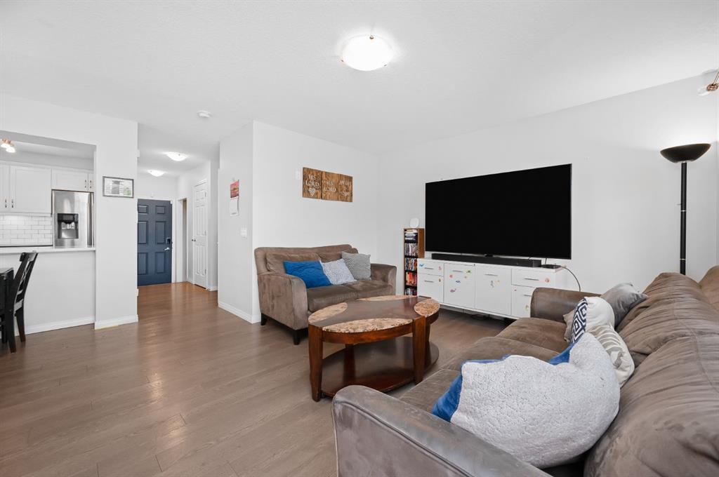 Photo 11 of 30, 4044 Windsong Boulevard SW
