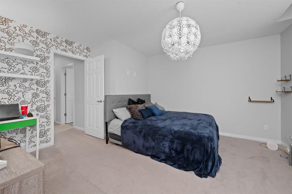 Photo 21 of 30, 4044 Windsong Boulevard SW