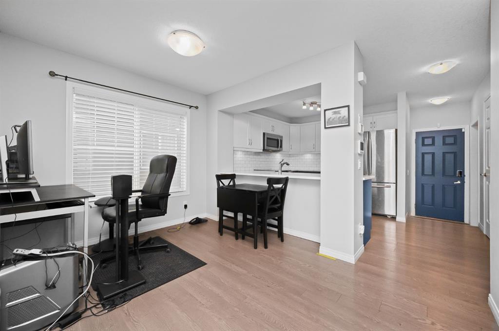 Photo 8 of 30, 4044 Windsong Boulevard SW