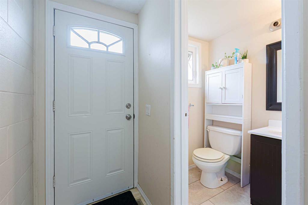 Photo 14 of 29, 5412 14 Avenue SE
