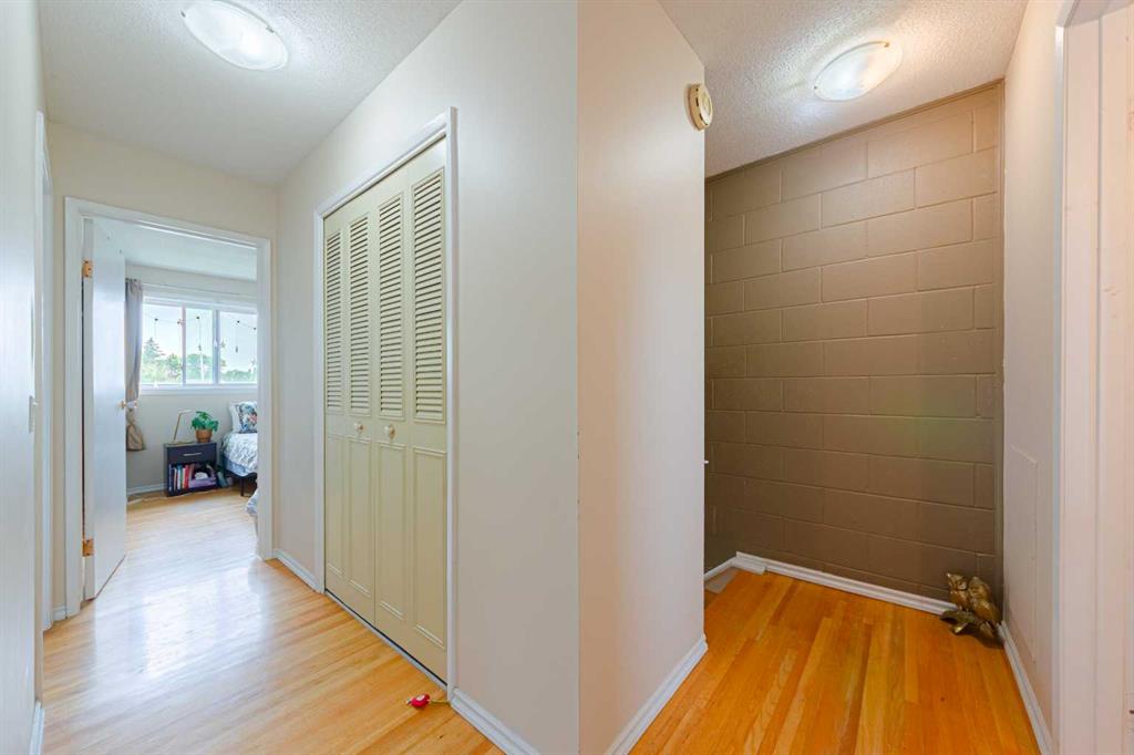Photo 16 of 29, 5412 14 Avenue SE