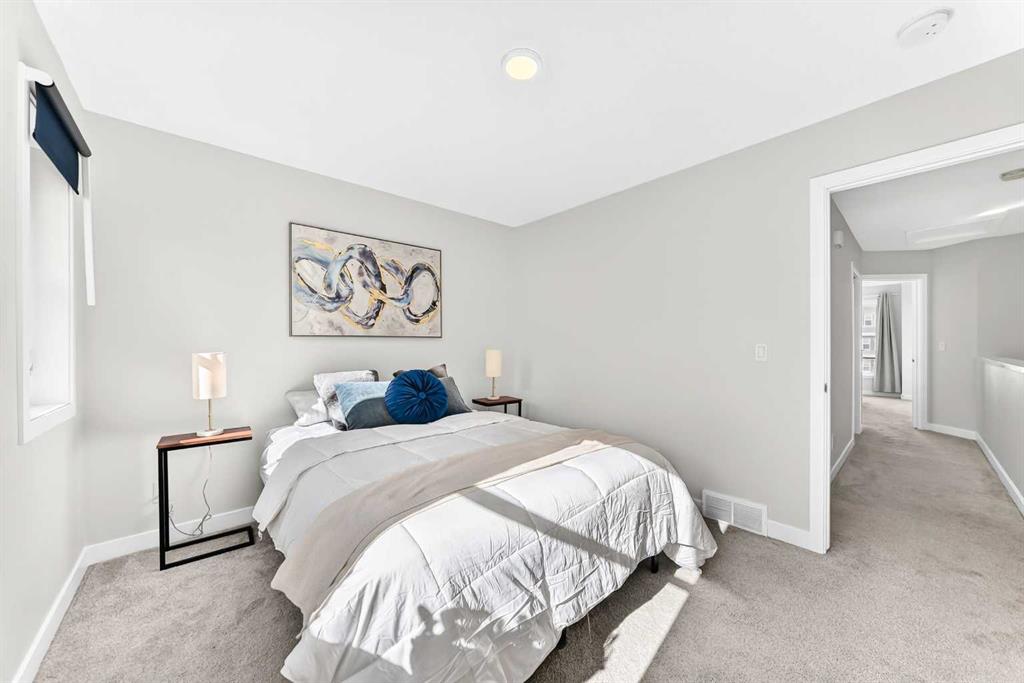 Photo 32 of 40, 91 Spring Willow Close SW