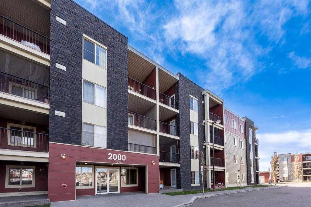 Photo of 2212 - 15 Saddlestone Way NE
