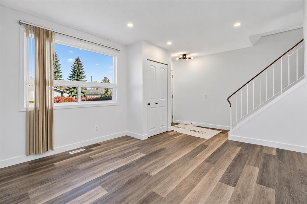 Photo 7 of 27, 6125 Penedo Way SE