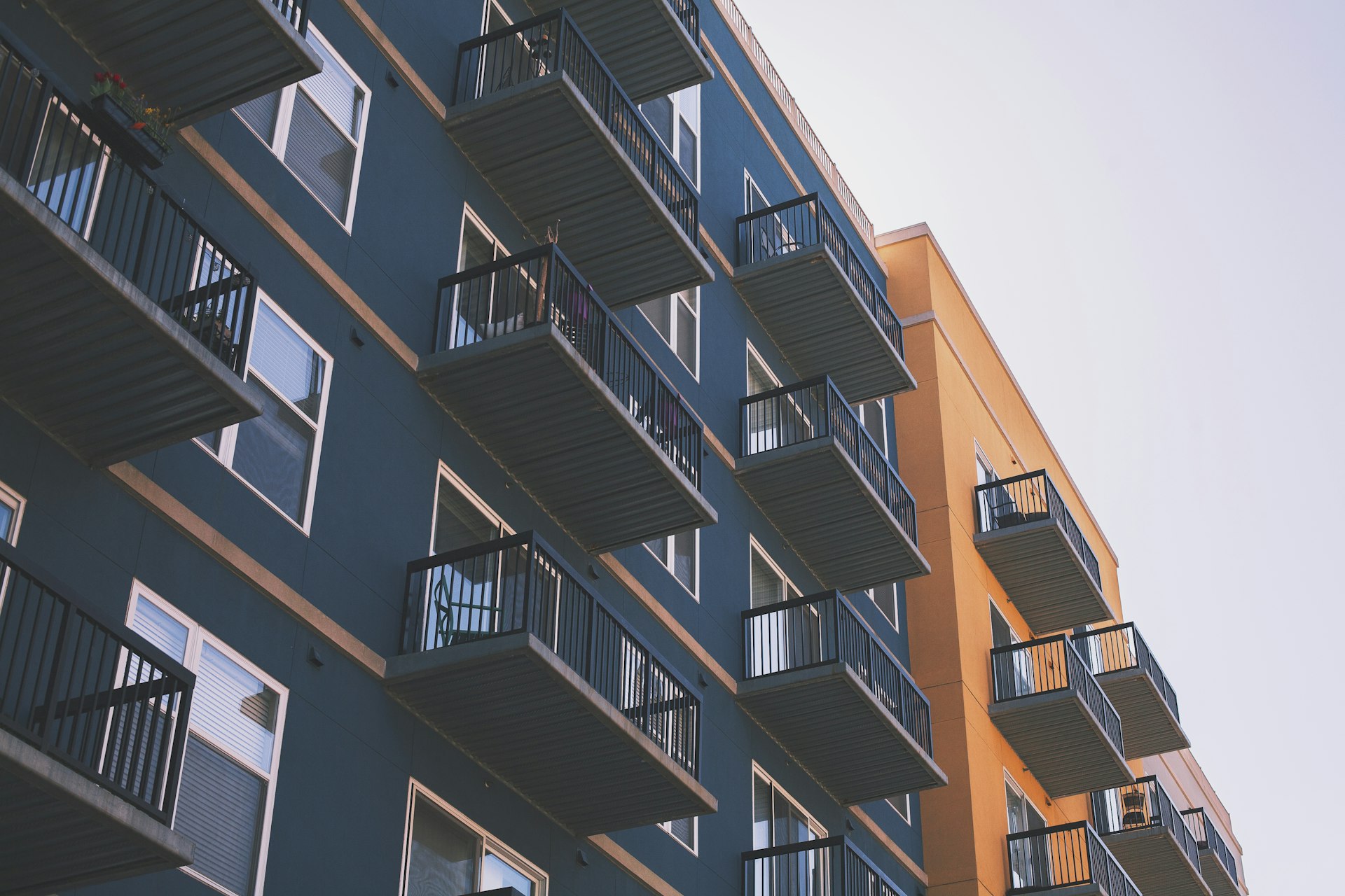 Calgary skyline and real estate market overview 2025